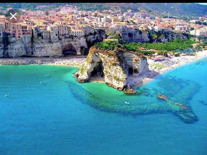 Pousada Romantica Aparthotel Tropea Luaran gambar