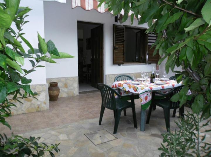 Pousada Romantica Aparthotel Tropea Luaran gambar